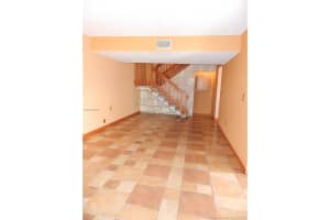 11800 SW 80th St, Miami, FL 33183, Sold 06/06/16