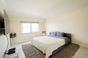 1000 Michigan Ave, Miami Beach, FL 33139, Sold 06/20/16