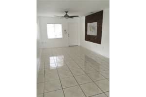 5725 NW 109th Ave, Doral, FL 33178, Sold 04/07/16