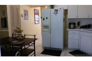 8335 NW 186th St, Hialeah, FL 33015, Sold 06/24/16