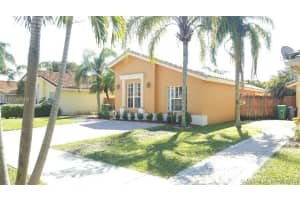 16536 SW 99th St, Miami, FL 33196, Sold 04/15/16
