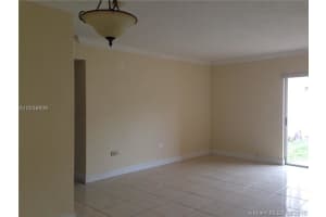 7226 SW 94th Pl APT F1, Miami, FL 33173, Sold 05/18/16