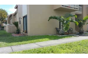 15465 SW 80th St, Miami, FL 33193, Sold 04/05/16