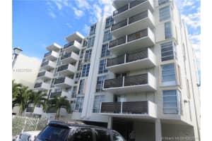 9800 W Bay Harbor Dr, Bay Harbor Islands, FL 33154, Sold 07/22/16