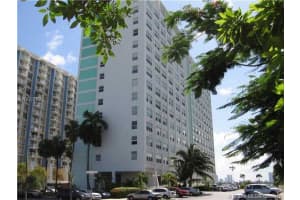 1250 West Ave #12w, Miami Beach, FL 33139, Sold 05/02/16