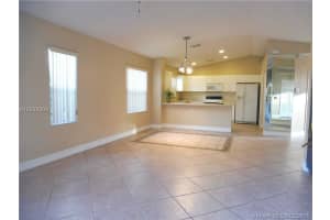 20889 NW 17th St, Pembroke Pines, FL 33029, Sold 04/13/16