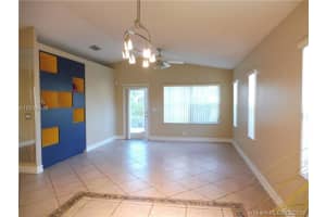 20889 NW 17th St, Pembroke Pines, FL 33029, Sold 04/13/16