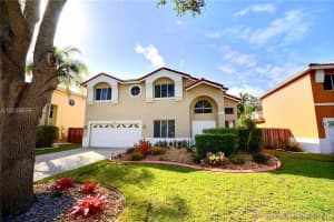 11312 Roundelay Rd, Hollywood, FL 33026, Sold 04/06/16