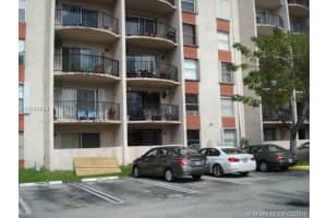 5199 NW 7th St, Miami, FL 33126, Sold 05/13/16