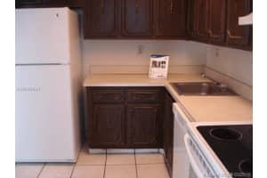 5199 NW 7th St, Miami, FL 33126, Sold 05/13/16