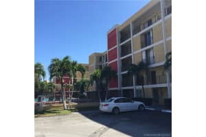 9240 Fontainebleau Blvd, Miami, FL 33172, Sold 07/13/16