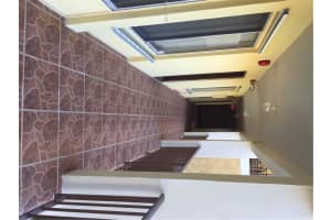 9240 Fontainebleau Blvd, Miami, FL 33172, Sold 07/13/16