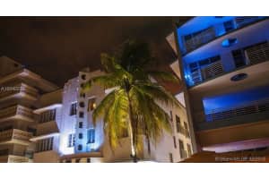 1060 Ocean Dr D309, Miami Beach, FL 33139, Sold 07/28/16