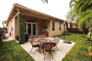 15333 SW 32nd Terrace, Miami, FL 33185, Sold 04/12/16