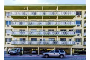 851 Meridian Ave, Miami Beach, FL 33139, Sold 08/31/16