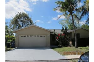 9222 NW 53rd Ct, Sunrise, FL 33351, Sold 05/26/16