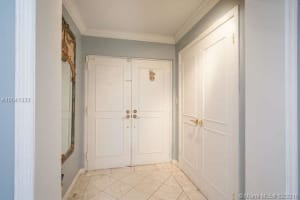 600 Grapetree Dr APT 5DN, Key Biscayne, FL 33149, Sold 05/09/16