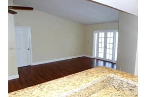 18725 NW 62nd Ave, Hialeah, FL 33015, Sold 04/22/16