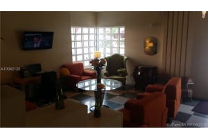 4130 Collins Ave, Miami Beach, FL 33140, Sold 04/13/16