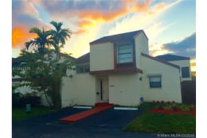 9746 NW 4th Ln, Miami, FL 33172, Sold 03/31/16