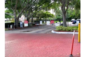 10135 W Sunrise Blvd, Plantation, FL 33322, Sold 04/18/16