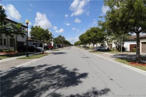 2434 NE 3rd Ct, Homestead, FL 33033, Sold 06/30/16