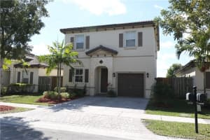 2434 NE 3rd Ct, Homestead, FL 33033, Sold 06/30/16