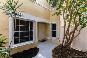 824 Garnet Cir, Weston, FL 33326, Sold 04/25/16