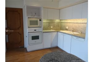 2843 S Bayshore Dr #6f, Coconut Grove, FL 33133, Sold 11/22/17