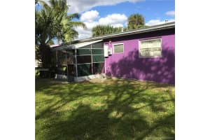 20400 NW 22nd Ave, Miami Gardens, FL 33056, Sold 05/05/16