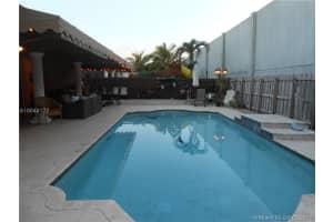 17616 NW 91st Ct, Hialeah, FL 33018, Sold 05/16/16