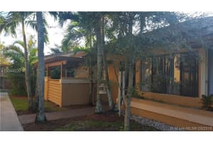 927 NW 79th Terrace, Plantation, FL 33324, Sold 05/12/16