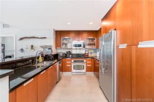 7901 Hispanola Ave, North Bay Village, FL 33141, Sold 12/02/16