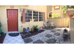 7175 Nova Dr, Davie, FL 33317, Sold 05/12/16