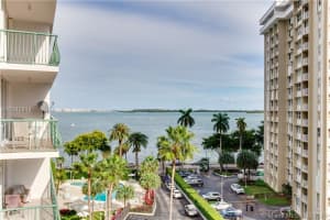 1408 Brickell Bay Dr # 907, Miami, FL 33131, Sold 07/21/16