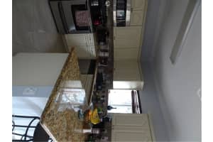 2043 SE 3rd St, Homestead, FL 33033, Sold 06/10/16