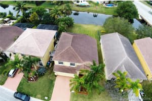 520 NW 115th Way, Coral Springs, FL 33071, Sold 04/26/16