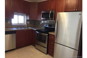 9220 S Hollybrook Lake Dr, Pembroke Pines, FL 33025, Sold 09/30/16