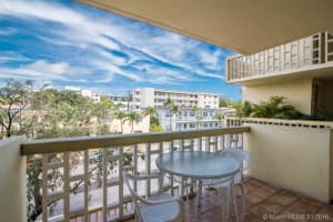 1030 9th St, Miami Beach, FL 33139, Sold 07/29/16