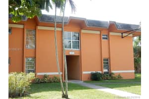 9487 SW 76th St APT M4, Miami, FL 33173, Sold 06/03/16