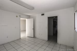 2630 W 76th St, Hialeah, FL 33016, Sold 04/12/16
