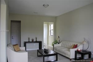3534 SW 92nd Ave, Pembroke Pines, FL 33025, Sold 06/01/16