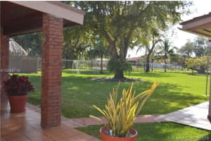 1910 SW 125th Ct, Miami, FL 33175, Sold 05/16/16