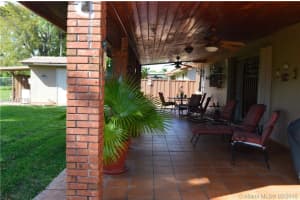 1910 SW 125th Ct, Miami, FL 33175, Sold 05/16/16