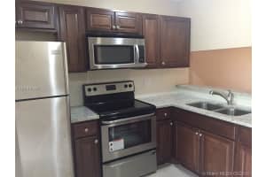 4063 Lakeside Dr, Tamarac, FL 33319, Sold 04/15/16