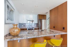 7935 East Dr, North Bay Village, FL 33141, Sold 12/22/16