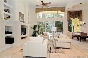 5653 Oakmont Ave, Fort Lauderdale, FL 33312, Sold 06/22/16