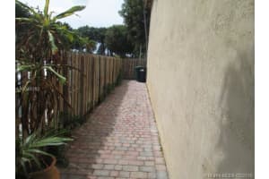 6753 NW 116th Ct, Doral, FL 33178, Sold 05/23/16