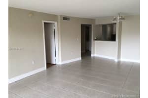 4205 N University Dr, Sunrise, FL 33351, Sold 06/21/16