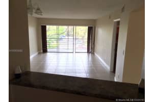 4205 N University Dr, Sunrise, FL 33351, Sold 06/21/16